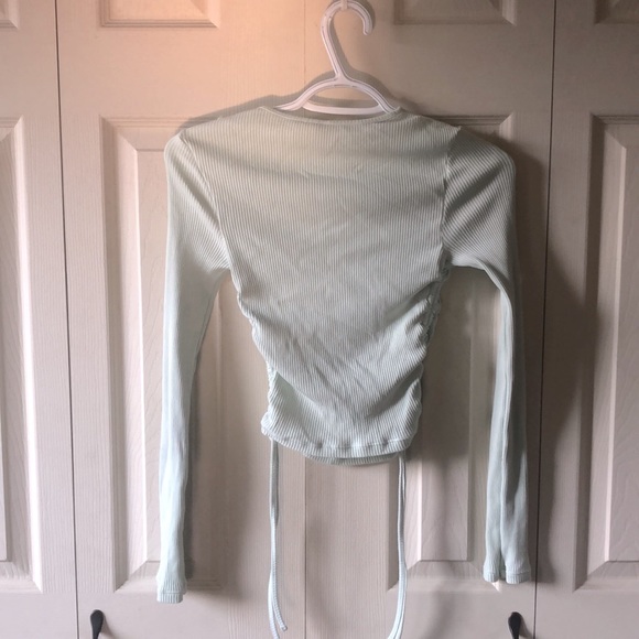 H&M tie up green shirt size women’s xs - Picture 2 of 2